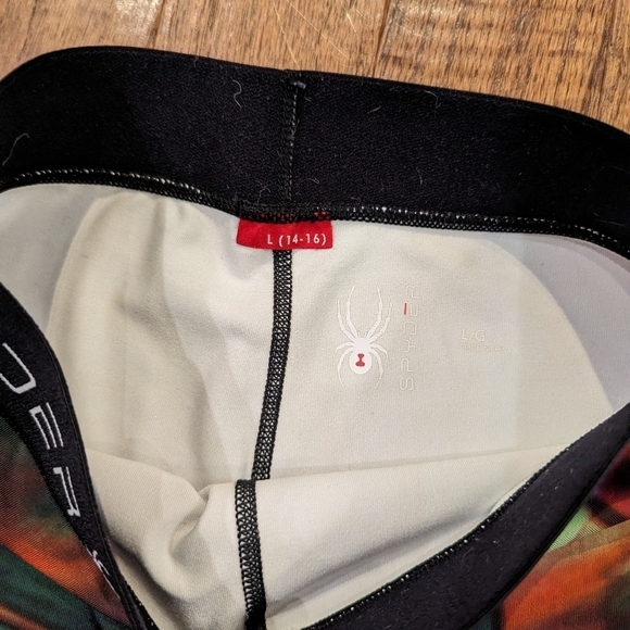 Spyder Leggings or base layer Colour splash, youth 14/16- L or Women's S - Picture 6 of 6